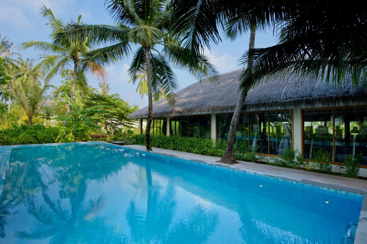 Kandima Maldives Kudahuvadhoo Exteriér fotografie The swimming pool at the resort