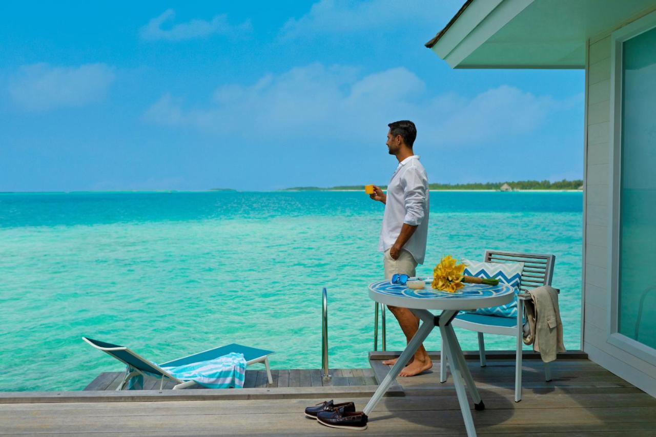 Kandima Maldives Kudahuvadhoo Exteriér fotografie A view of the ocean from a villa at Atlantis Paradise Island